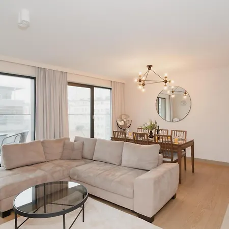 Lejlighed Totu Bank Polski Modern *