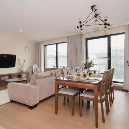 Totu Bank Polski Modern * グディニャ