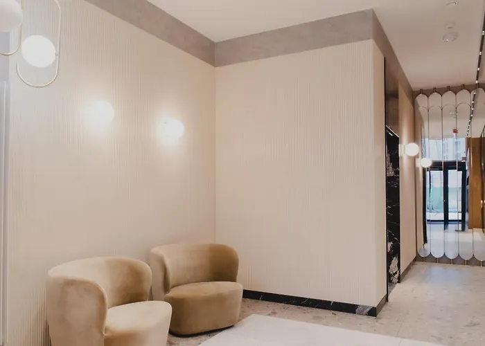 Totu Bank Polski Modern * Gdynia